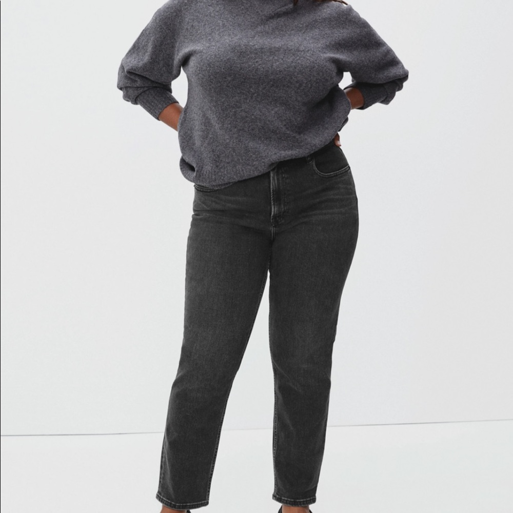 Everlane Jeans - The Curvy Cheeky Jean - Washed Black - Size 27 Regular